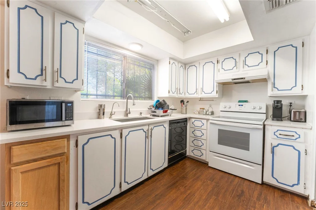 4687 Monterey, Las Vegas, NV 89169
