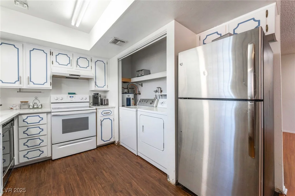 4687 Monterey, Las Vegas, NV 89169
