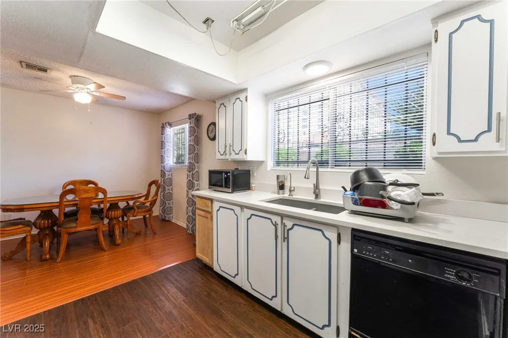 4687 Monterey, Las Vegas, NV 89169