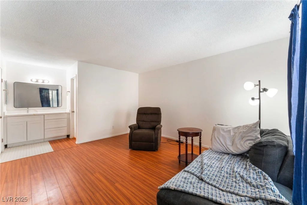 4687 Monterey, Las Vegas, NV 89169