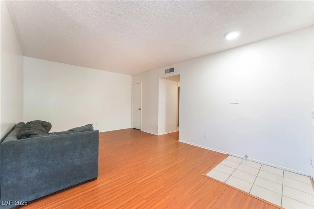 4687 Monterey, Las Vegas, NV 89169