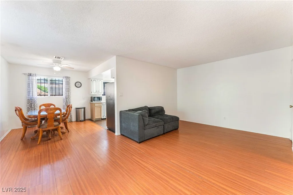4687 Monterey, Las Vegas, NV 89169