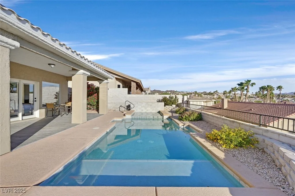 904 Rhyolite, Henderson, NV 89011
