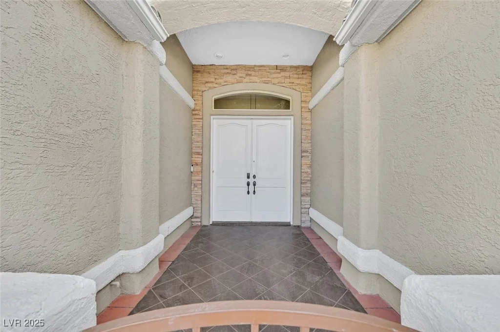 904 Rhyolite, Henderson, NV 89011