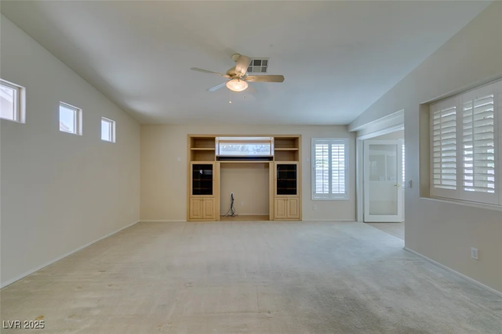 8404 Dripping Rock, Las Vegas, NV 89131