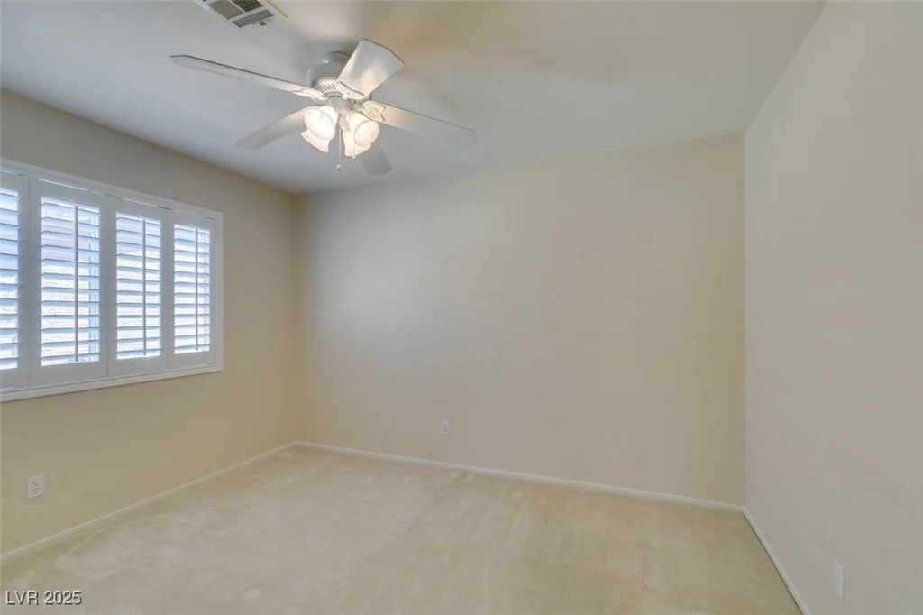 8404 Dripping Rock, Las Vegas, NV 89131