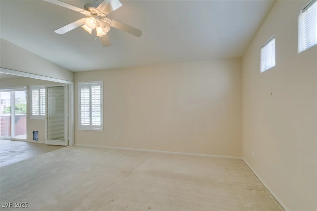 8404 Dripping Rock, Las Vegas, NV 89131