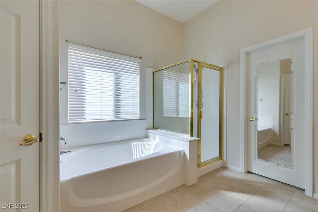 8404 Dripping Rock, Las Vegas, NV 89131