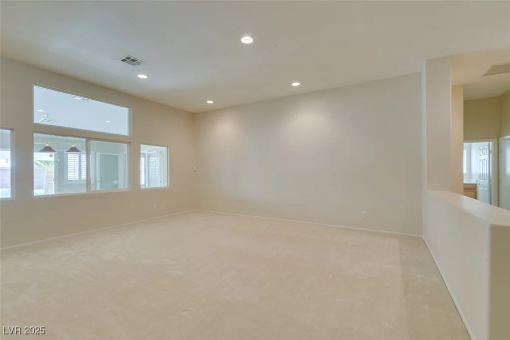 8404 Dripping Rock, Las Vegas, NV 89131
