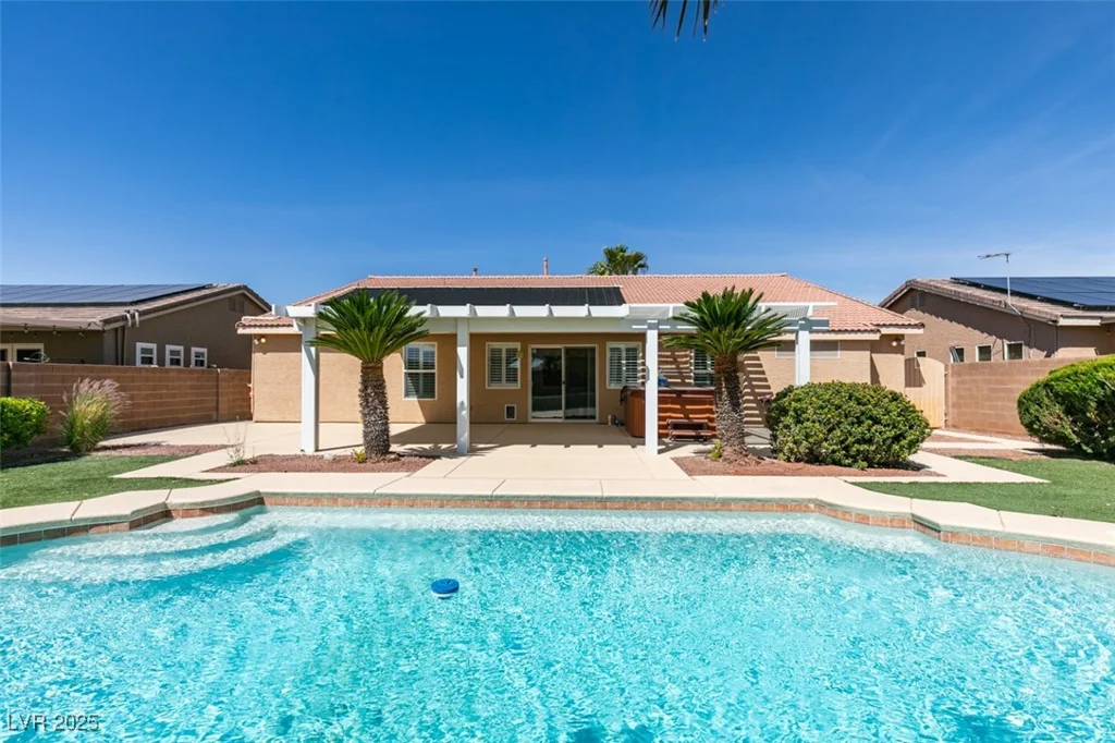 8404 Dripping Rock, Las Vegas, NV 89131