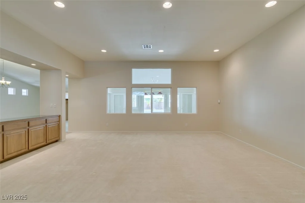 8404 Dripping Rock, Las Vegas, NV 89131