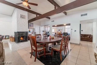 304 Crestline, Las Vegas, NV 89107