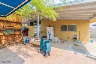304 Crestline, Las Vegas, NV 89107