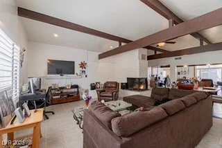 304 Crestline, Las Vegas, NV 89107