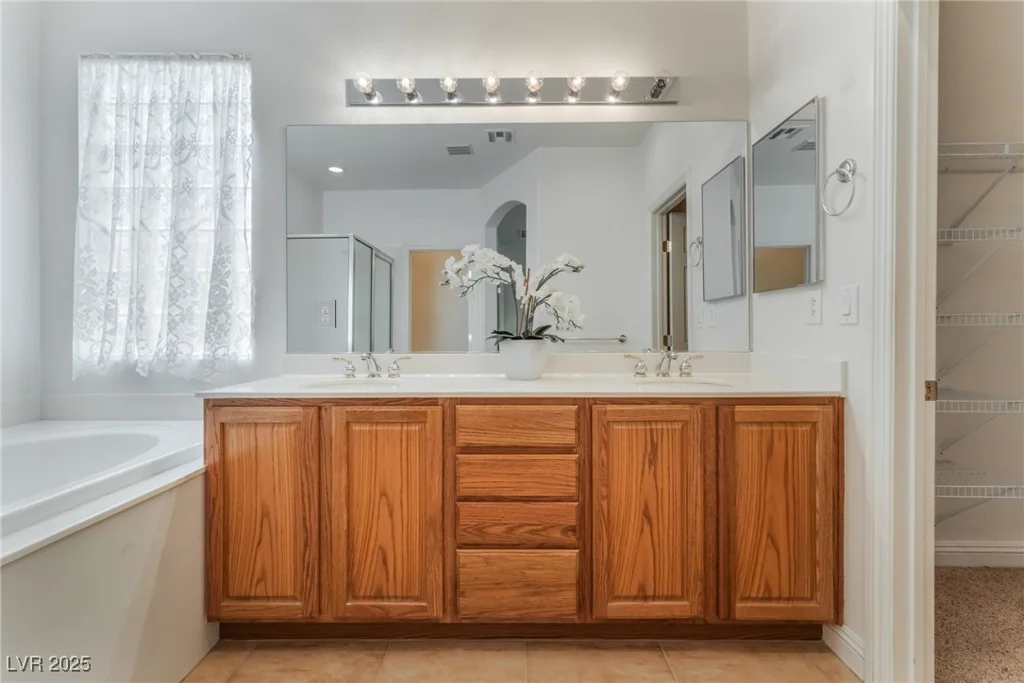 9812 Turtle Walk, Las Vegas, NV 89149