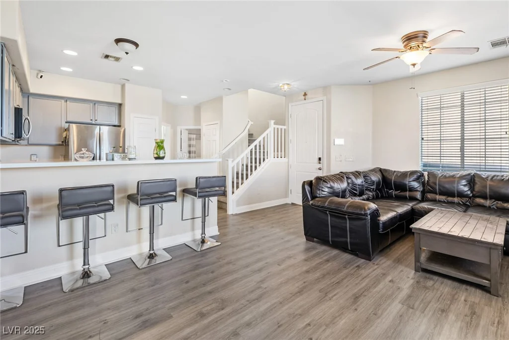 4014 Sparrow Rock, Las Vegas, NV 89129