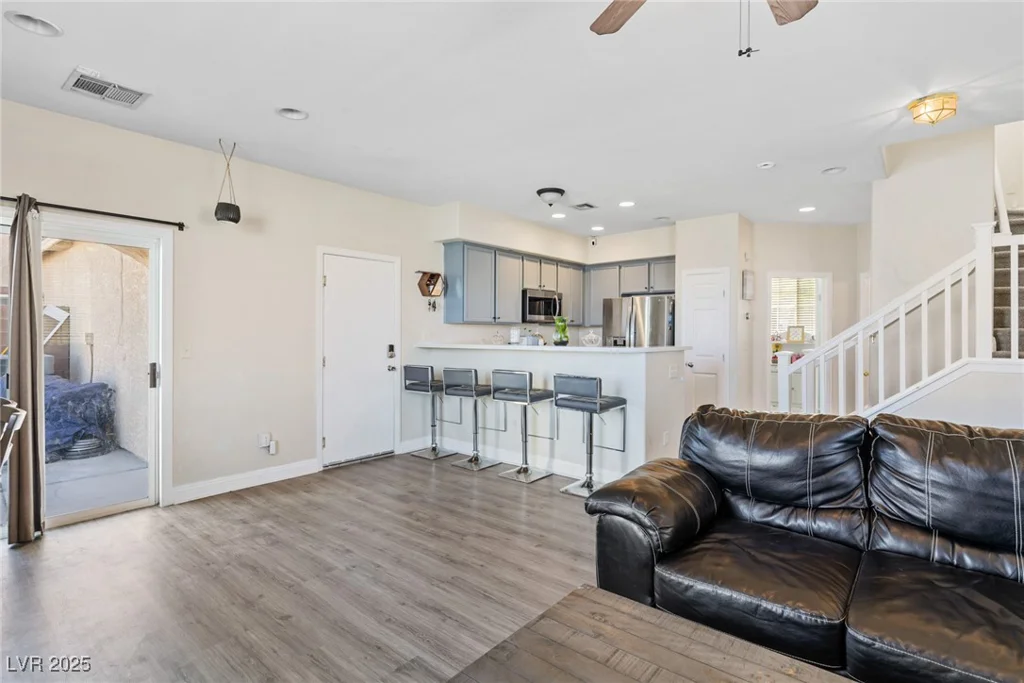 4014 Sparrow Rock, Las Vegas, NV 89129