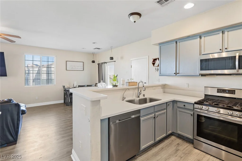 4014 Sparrow Rock, Las Vegas, NV 89129