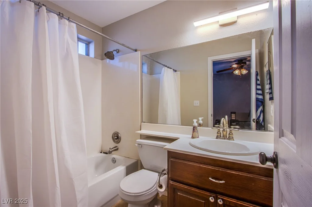 8321 Gorsky, Las Vegas, NV 89131