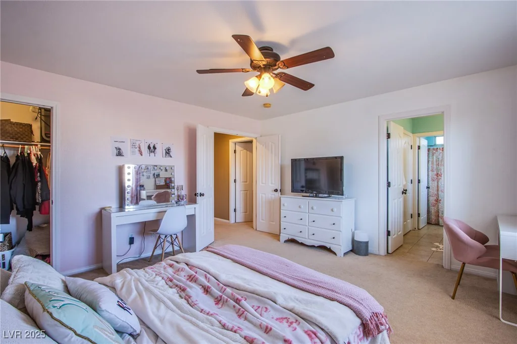 8321 Gorsky, Las Vegas, NV 89131