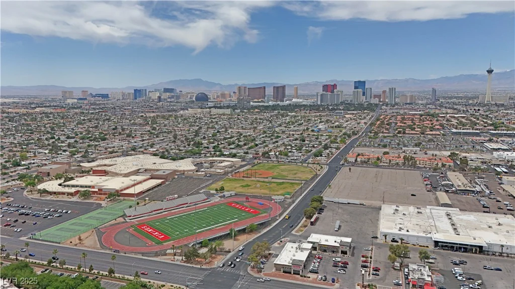 2471 Old Forge, Las Vegas, NV 89121