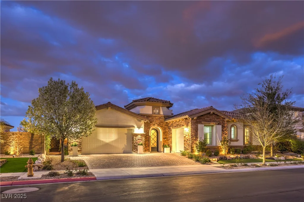 62 Grand Masters, Las Vegas, NV 89141