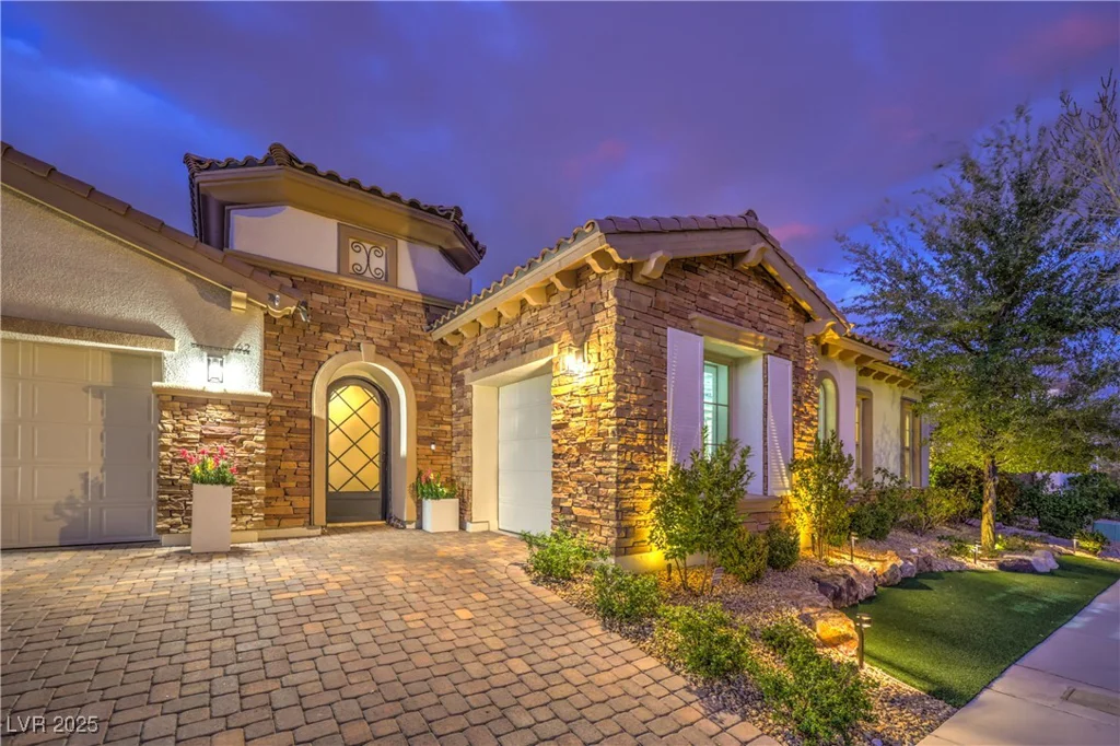 62 Grand Masters, Las Vegas, NV 89141