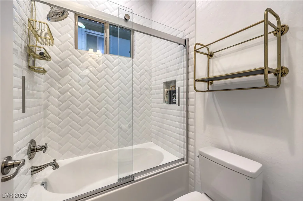 62 Grand Masters, Las Vegas, NV 89141
