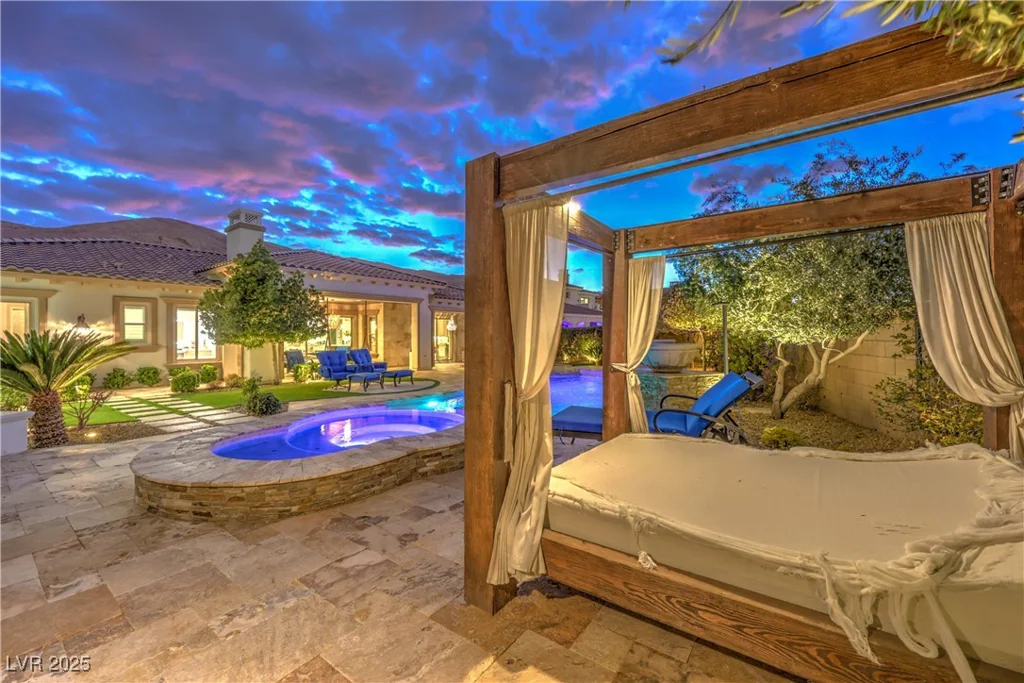 62 Grand Masters, Las Vegas, NV 89141