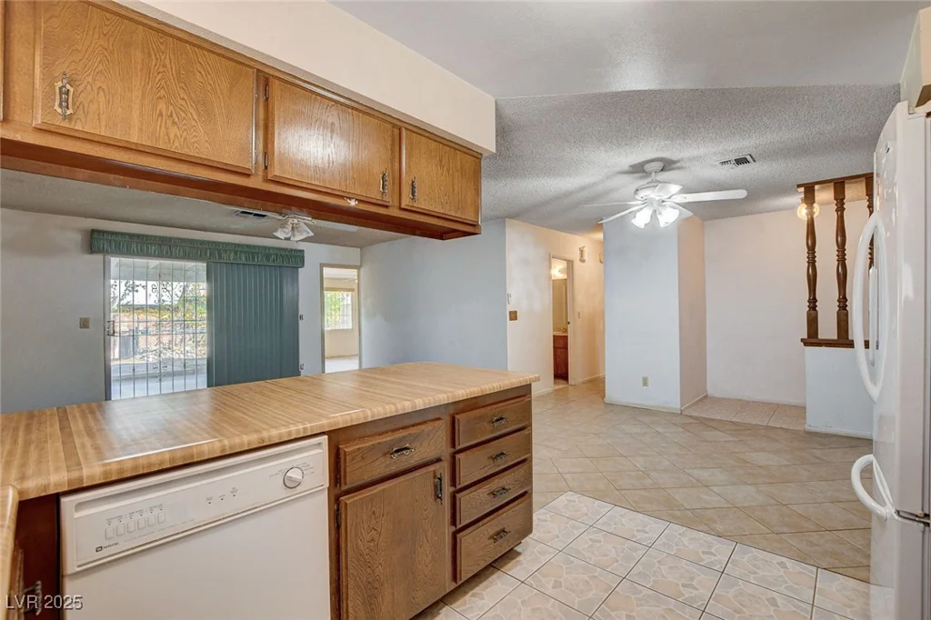804 Mallard, Las Vegas, NV 89107
