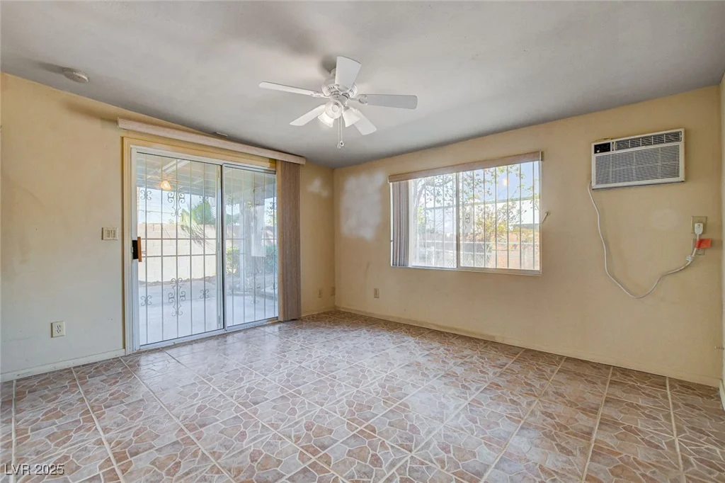 804 Mallard, Las Vegas, NV 89107