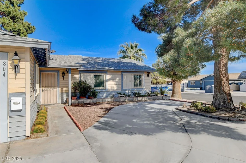 804 Mallard, Las Vegas, NV 89107