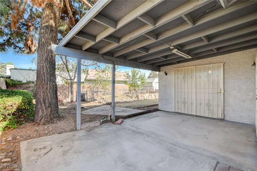 804 Mallard, Las Vegas, NV 89107