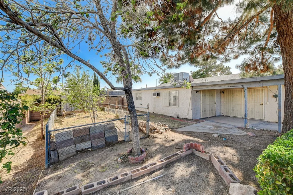 804 Mallard, Las Vegas, NV 89107