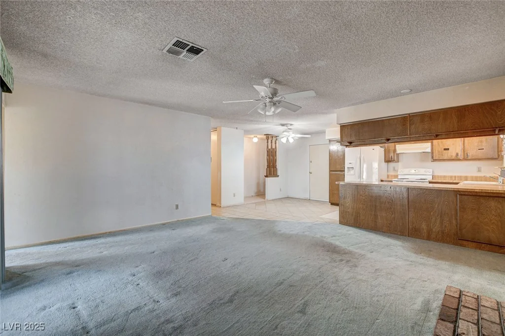 804 Mallard, Las Vegas, NV 89107