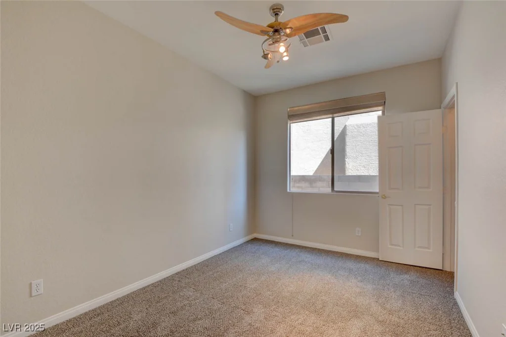 11833 Amistoso, Las Vegas, NV 89138
