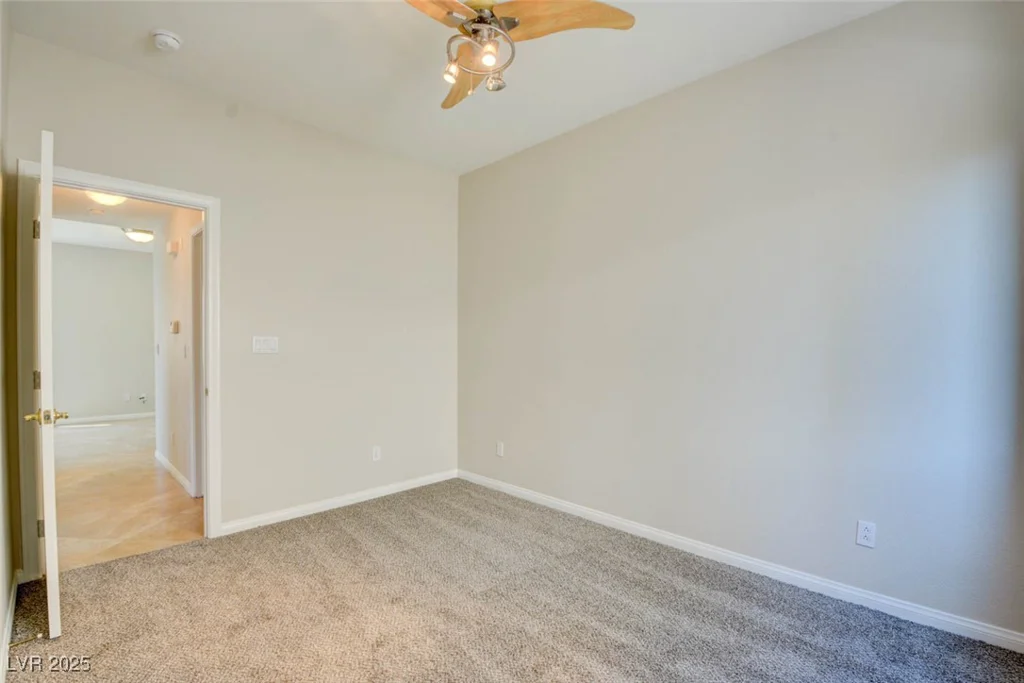 11833 Amistoso, Las Vegas, NV 89138