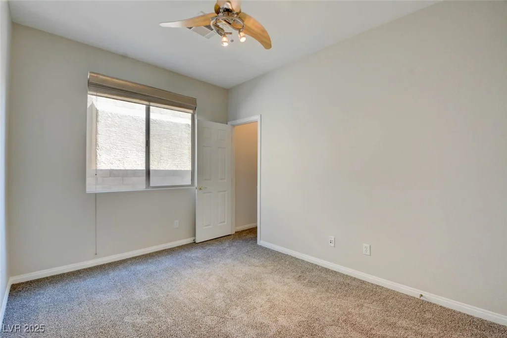 11833 Amistoso, Las Vegas, NV 89138