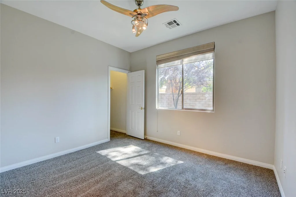 11833 Amistoso, Las Vegas, NV 89138