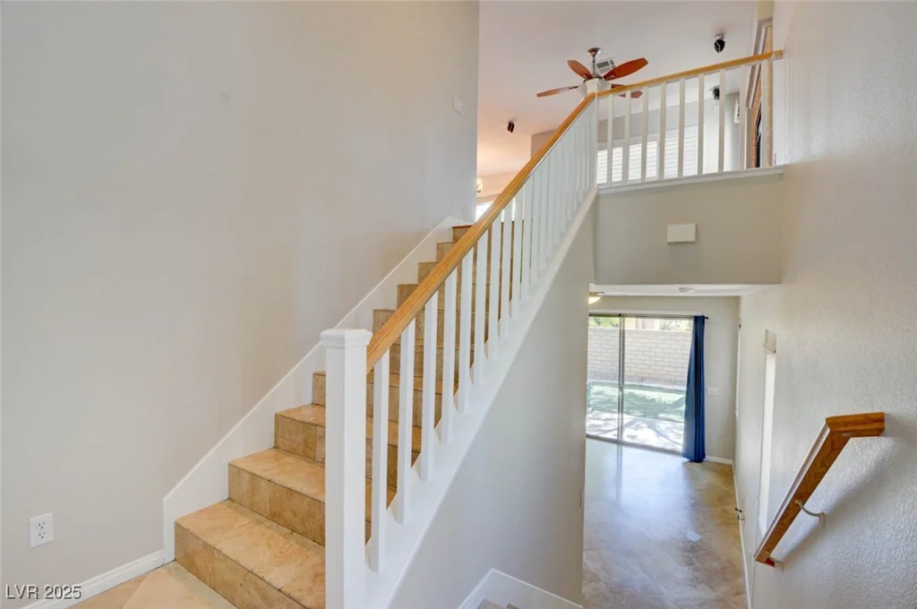 11833 Amistoso, Las Vegas, NV 89138
