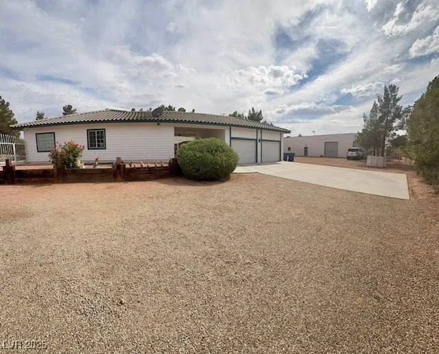 10561 Rancho Destino, Las Vegas, NV 89183