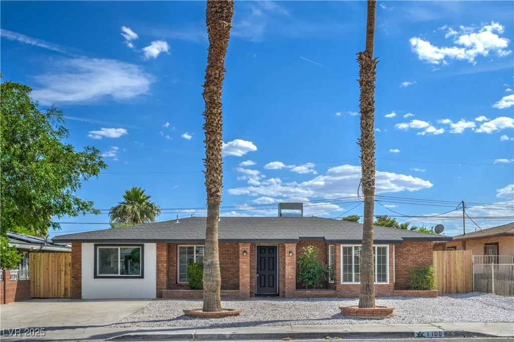 1109 Tonopah, North Las Vegas, NV 89030