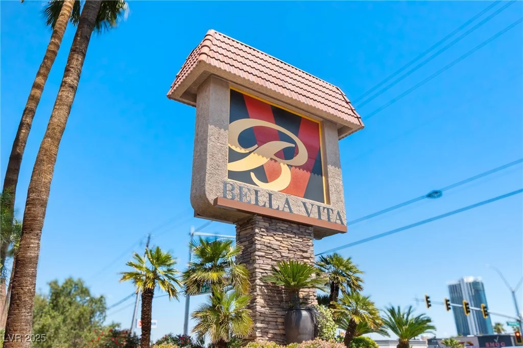 5185 Indian River, Las Vegas, NV 89103