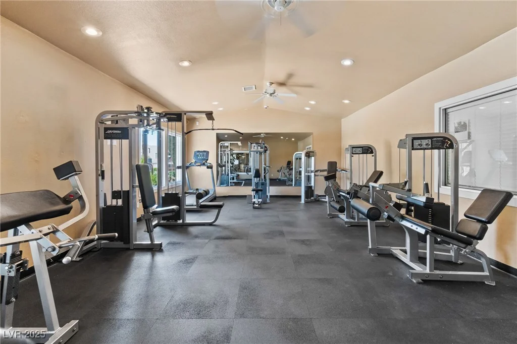 5185 Indian River, Las Vegas, NV 89103