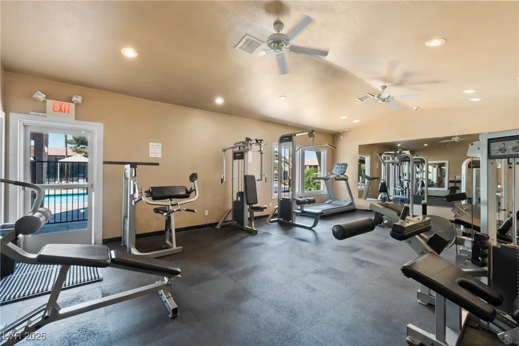 5185 Indian River, Las Vegas, NV 89103