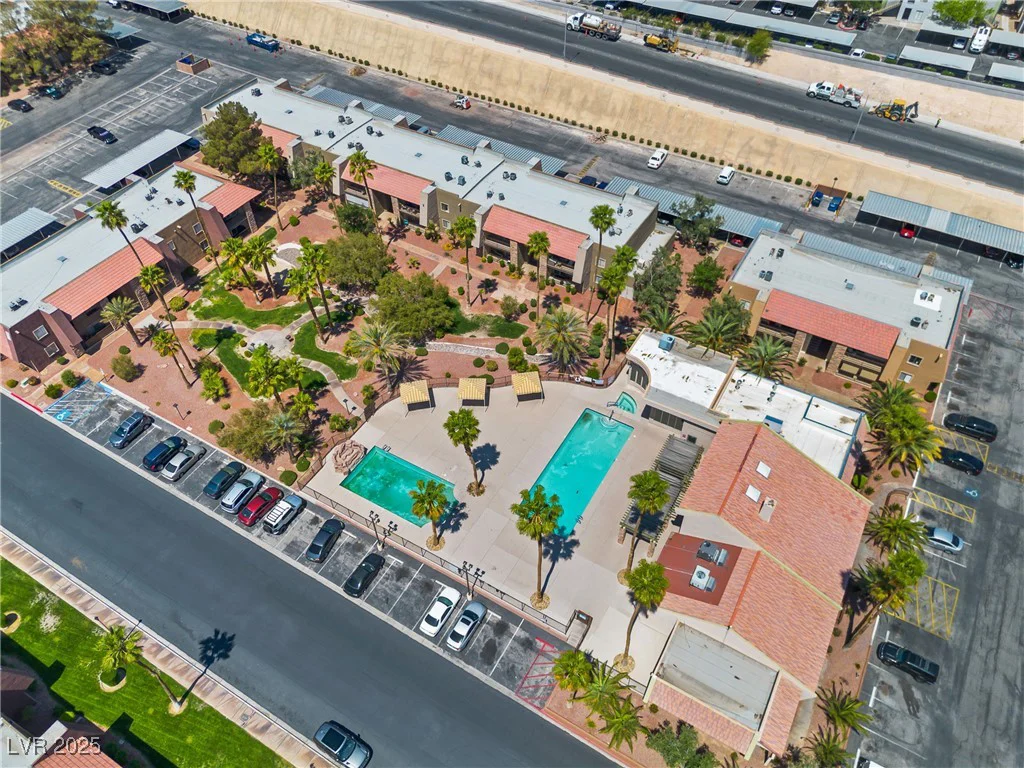 5185 Indian River, Las Vegas, NV 89103
