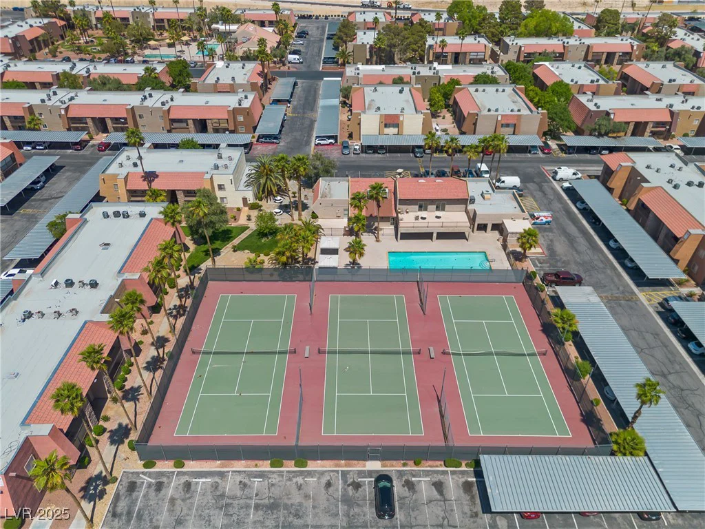 5185 Indian River, Las Vegas, NV 89103