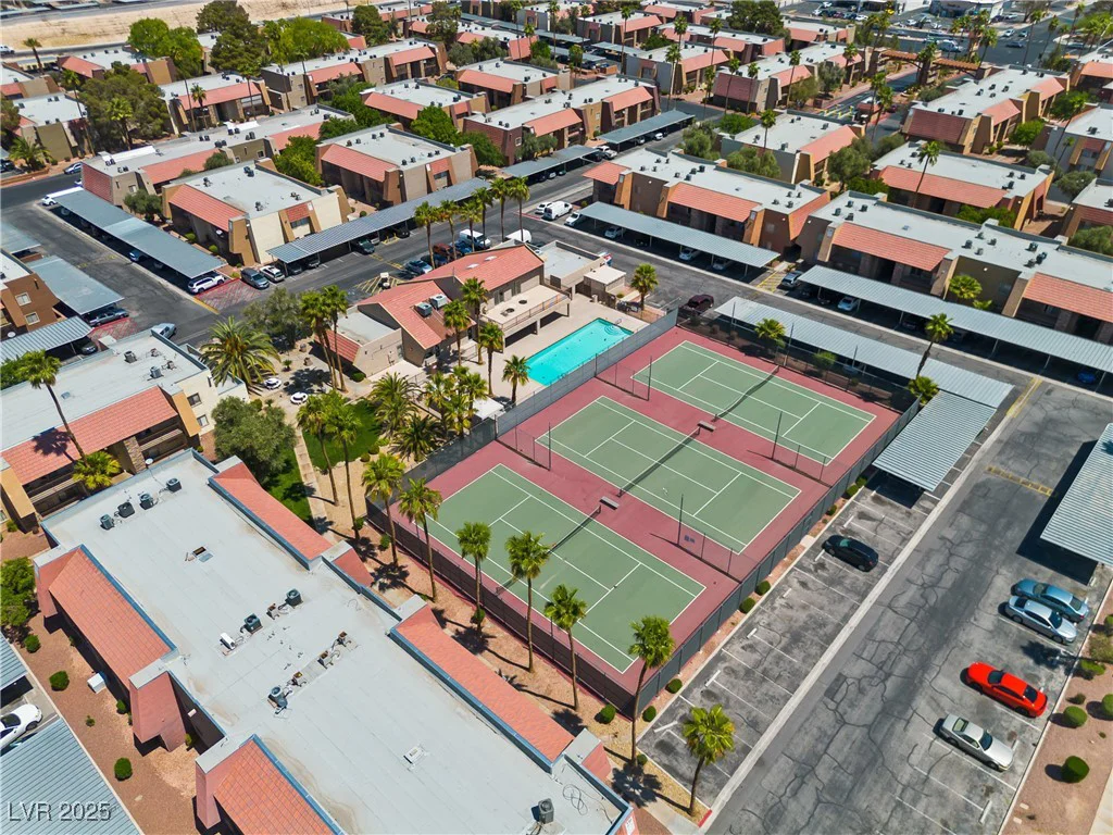 5185 Indian River, Las Vegas, NV 89103