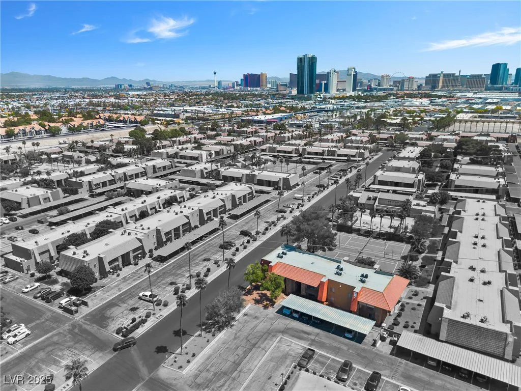 5185 Indian River, Las Vegas, NV 89103