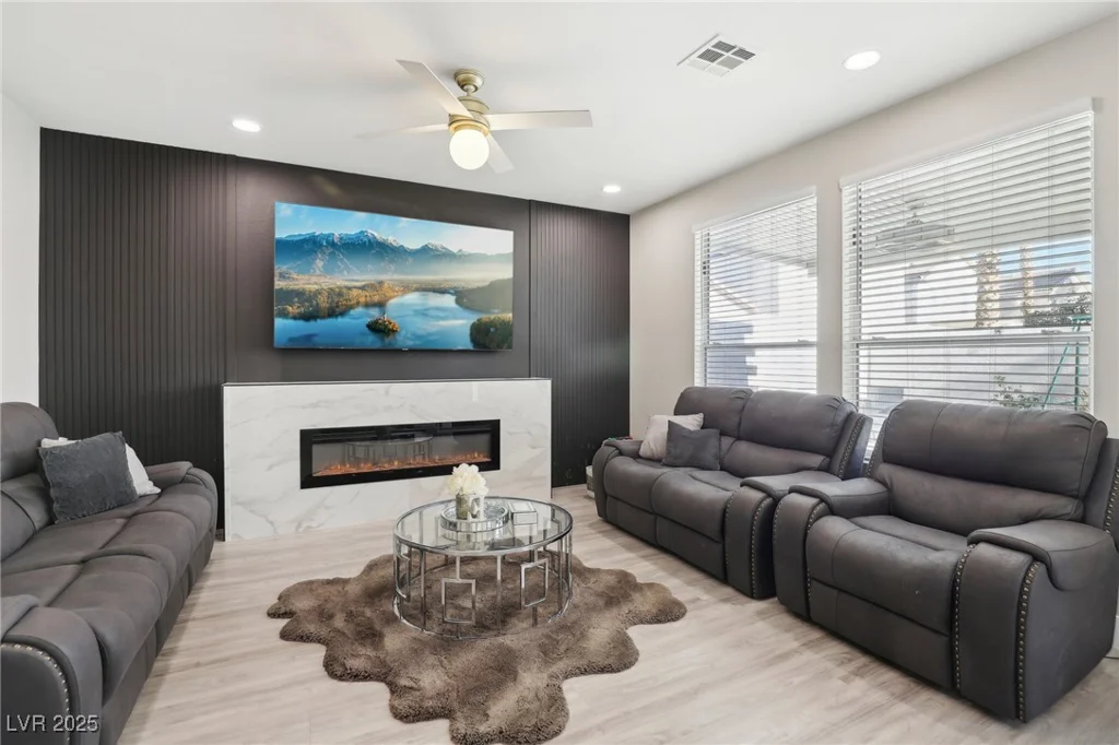 5220 Remini, Las Vegas, NV 89130